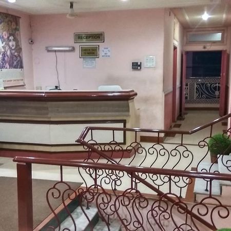 Hotel Varsa Dibrugarh Luaran gambar