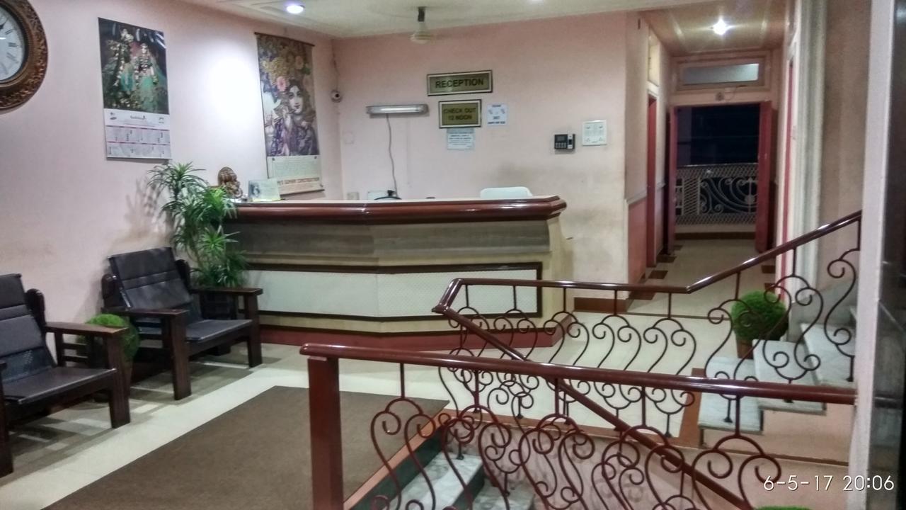 Hotel Varsa Dibrugarh Luaran gambar